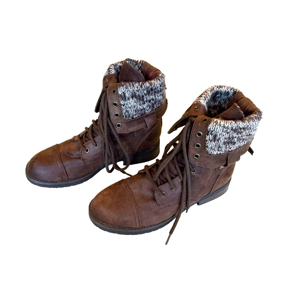 American Eagle Outfitters Women's Lace Up/Roll Down/Knit Lined Boots; Brown; 8.5